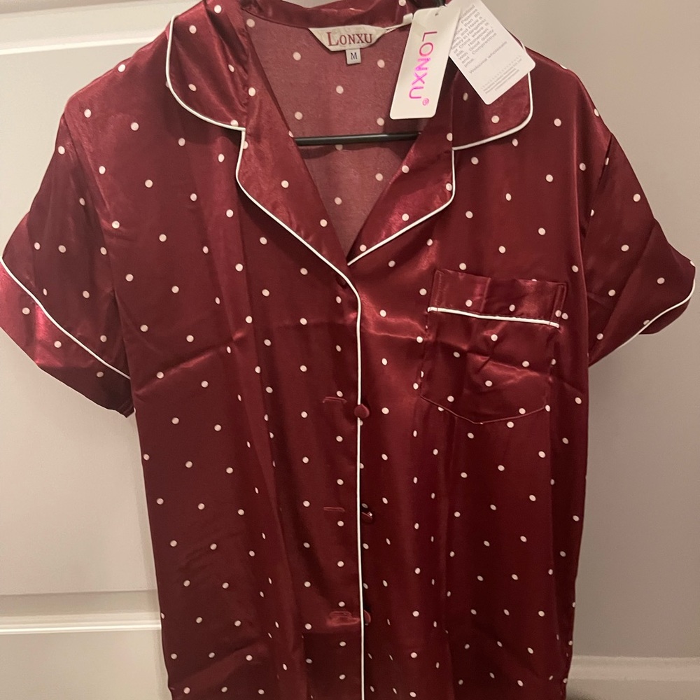 BUTTON DOWN SLEEP TOP